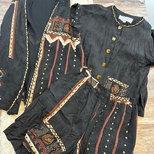 Platinum by Dorothy schoelen 3 piece set size small/8